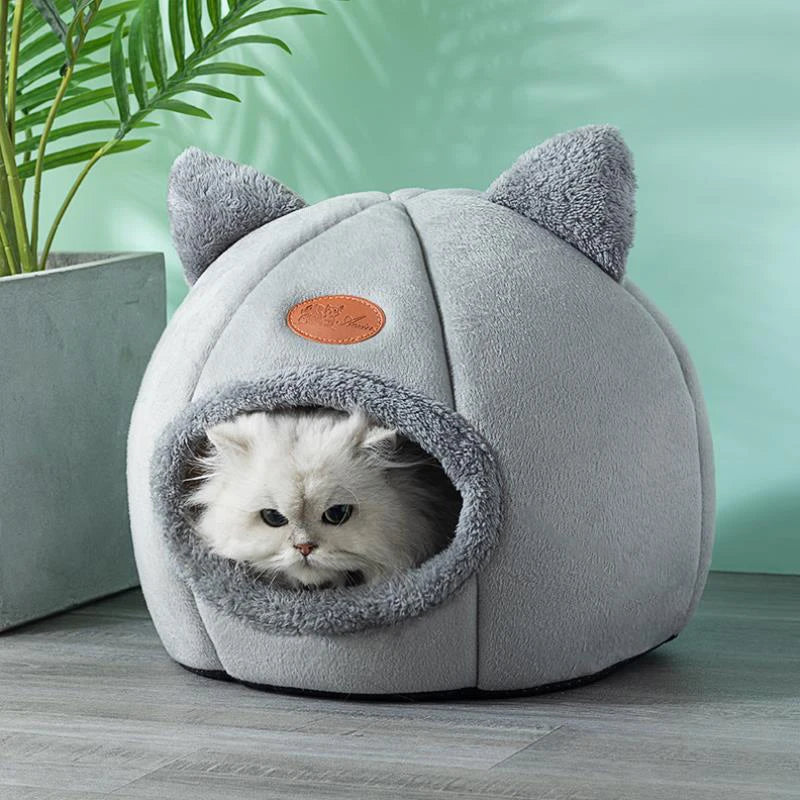 CozyNest Winter Pet Bed