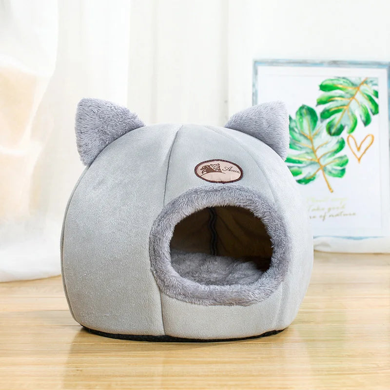 CozyNest Winter Pet Bed